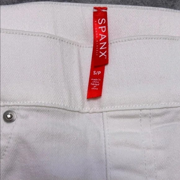White Women’s Jeans - Unbranded - Picture 2 of 4
